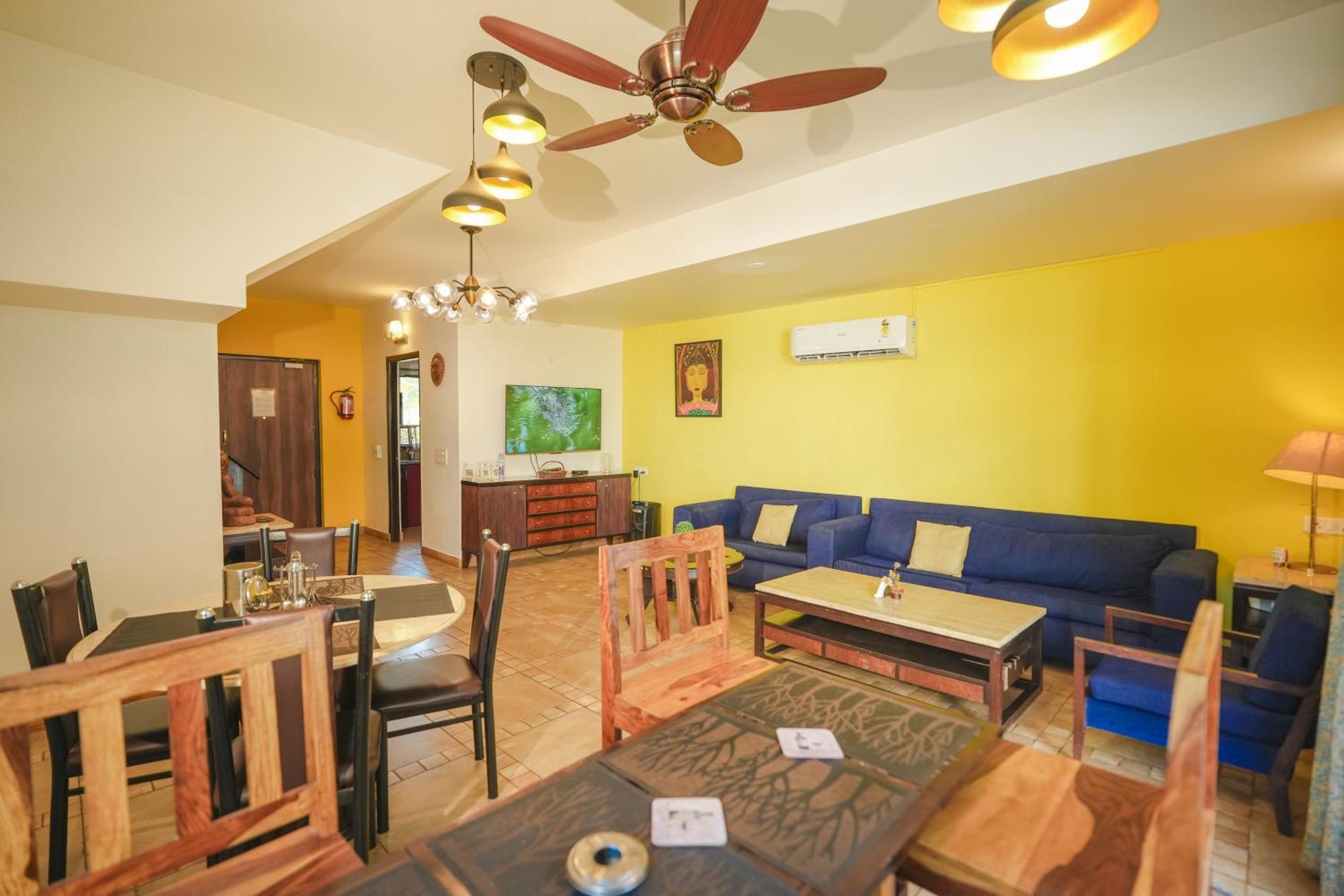 Villa M - Jia 3- 3Bhk In Candolim, Pool Facing, Near Beach, Breakfast Included Zewnętrze zdjęcie