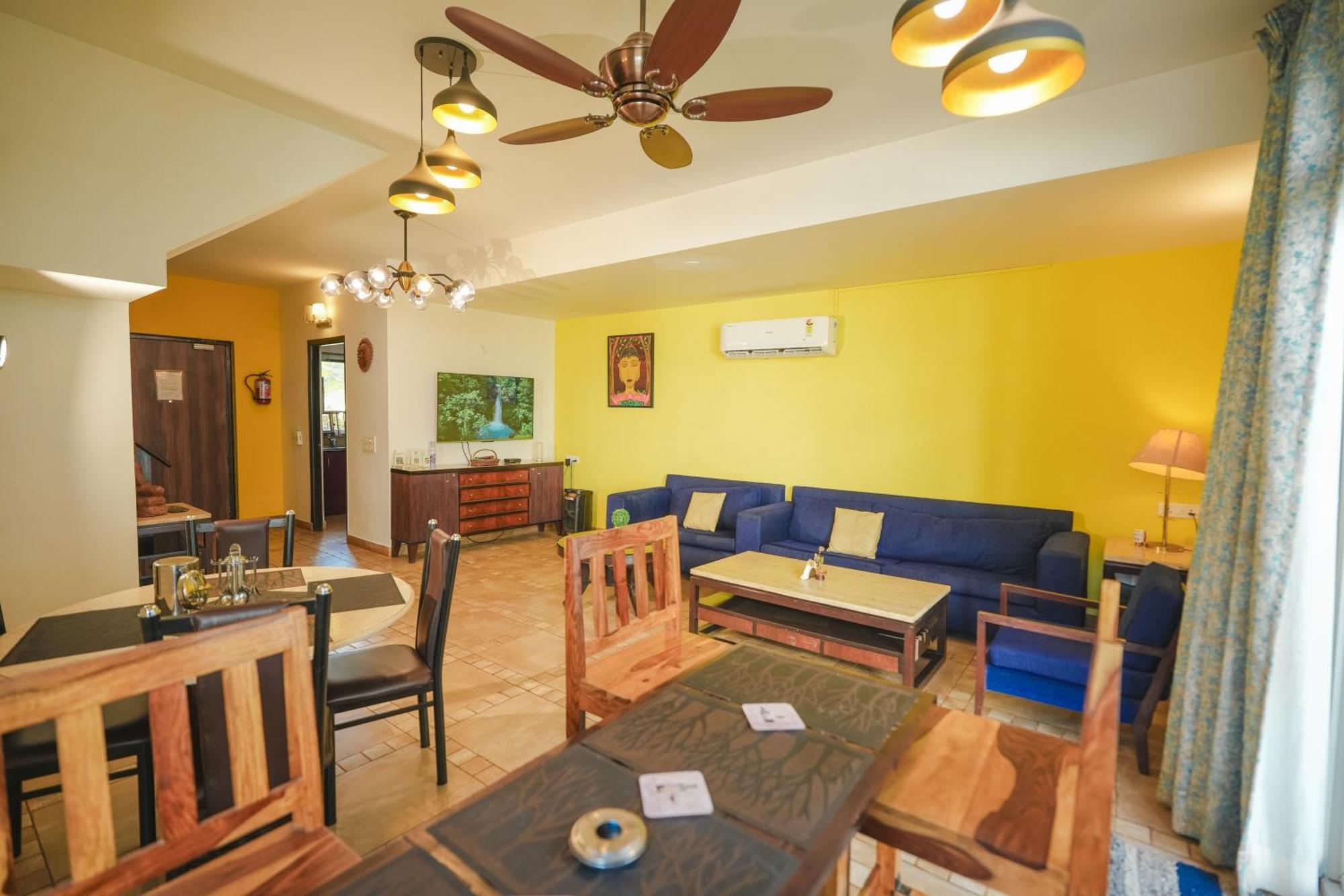 Villa M - Jia 3- 3Bhk In Candolim, Pool Facing, Near Beach, Breakfast Included Zewnętrze zdjęcie