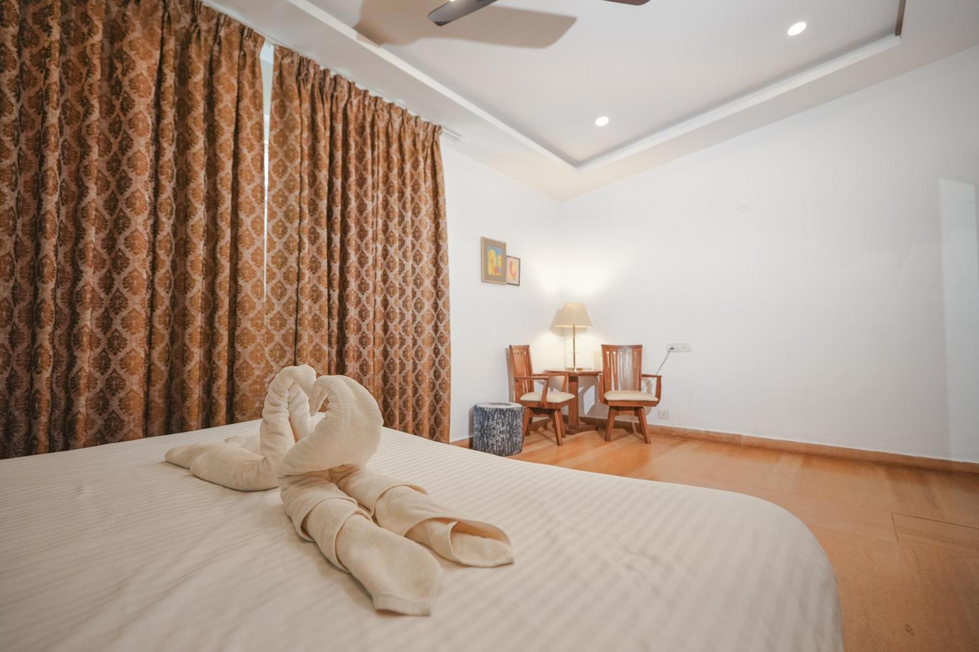 Villa M - Jia 3- 3Bhk In Candolim, Pool Facing, Near Beach, Breakfast Included Zewnętrze zdjęcie